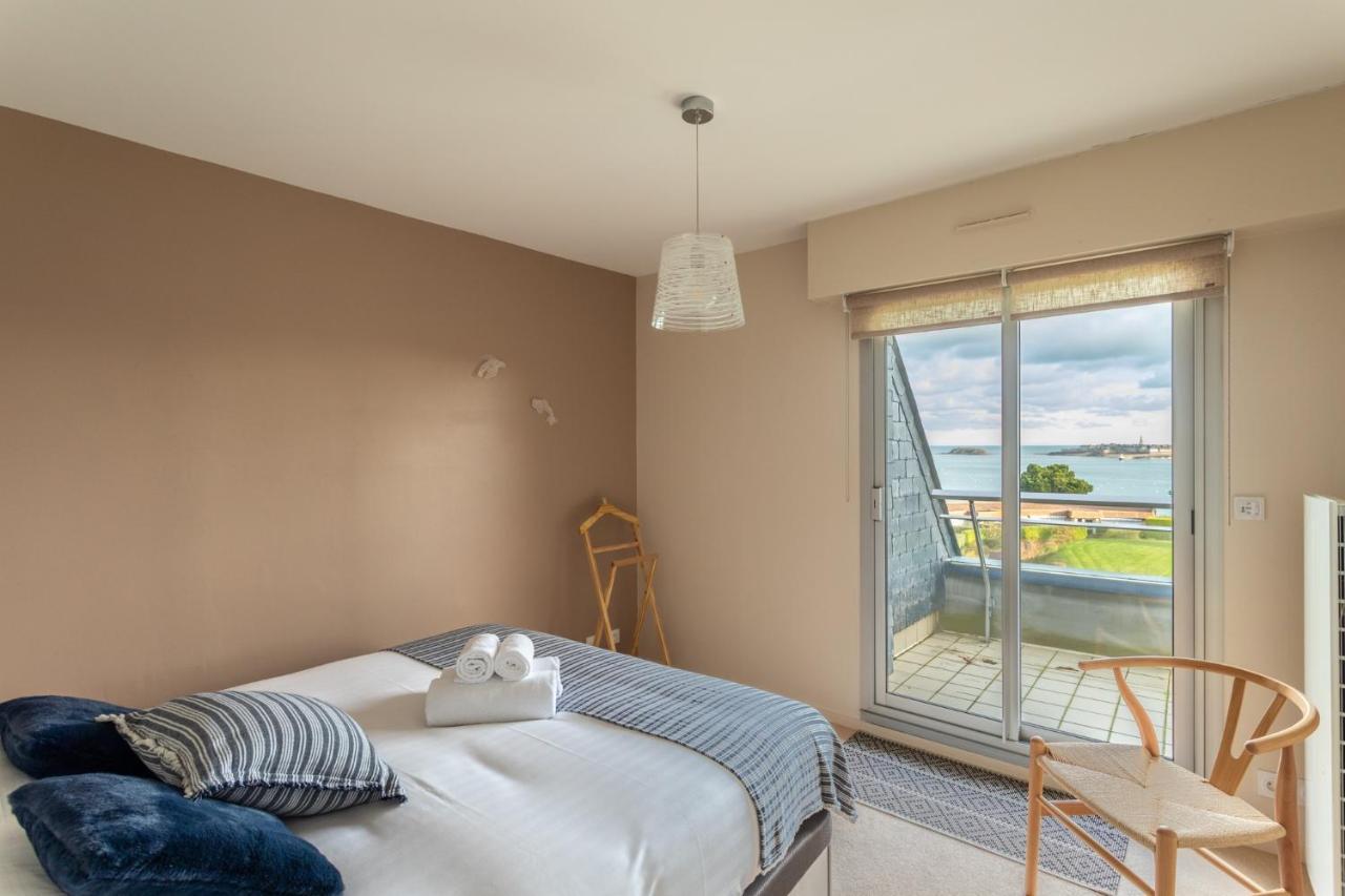 Heol - Appartement 2 Chambres - Vue Mer Et Parking Dinard Dış mekan fotoğraf